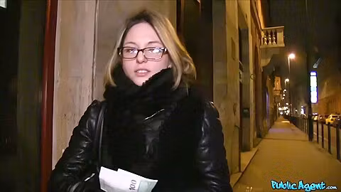 French Tourist Cheats While Her Boyfriend Waits For Her In A Restaurant