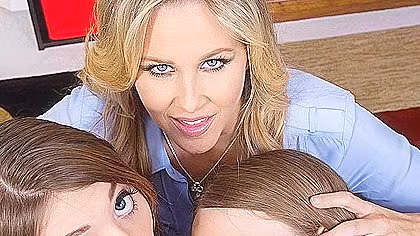 Fucking With Her Stundents - Jojo Kiss, Julia Ann And Samantha Hayes