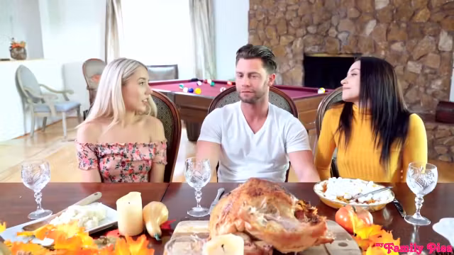Avi Love, Paisley Bennett - Thanksgiving Is For Crempies