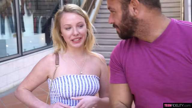Pause Challenge - Starring: Dixie Lynn - PornFidelity