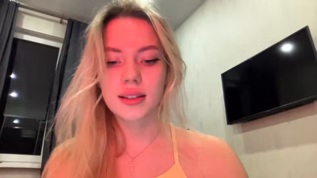 Hot Blonde Babe Solo Masturbation
