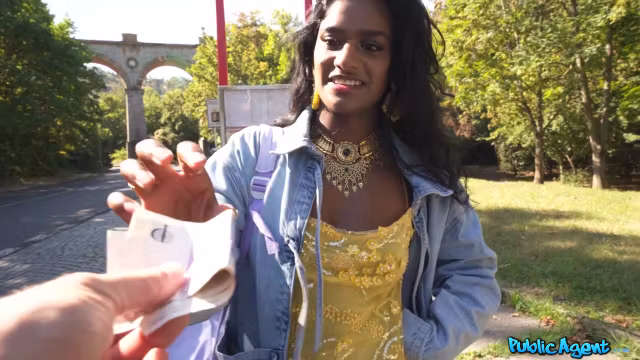 Poor Student 18+ Gets Easy Money And Big Dick - Suraya Ndia
