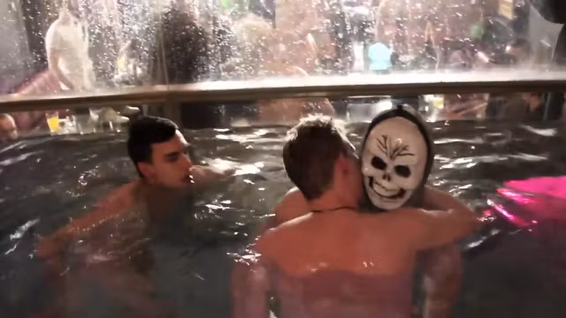 Athletic hunk covered with thick jizz