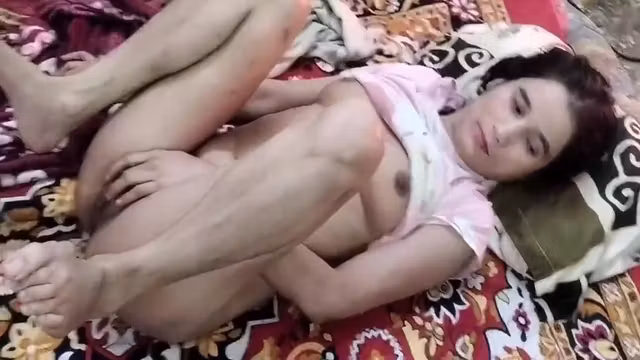 Teacher Ko Fees Nhi Dene Par Usne Meri Chut Mari