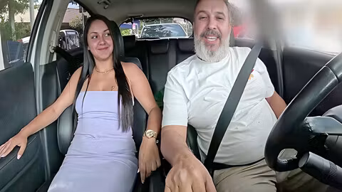 A Novinha De 19 Anos Entra Na Carona Tira Tudo E Faz O Ted Gozar Rapido
