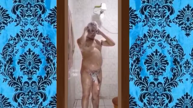 O Meu Banho Gostoso Com o Pau Duro 007