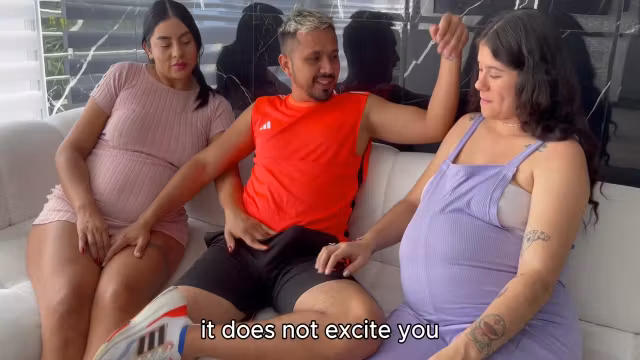 Tinder Date Ends Up In Threesome With Two Pregnant Girls- Double Cremapie