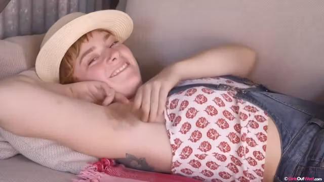 Hot Redhead Plumper Kayla Rain Solo Video