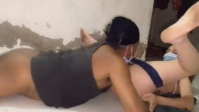 Mere Ankal Ne Meri Chudai Ki Daba Ke Choda