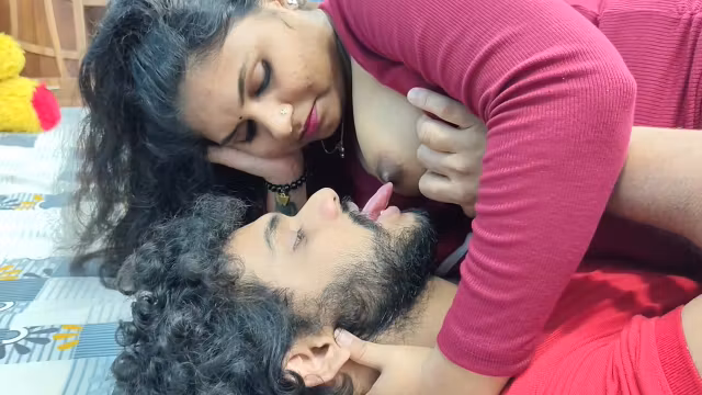 Mallu Hot Girl In Modern Dress Seduce Her Boy Friend And Hot Romance With Boobs Suck