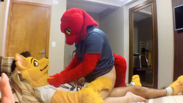 Yellow Dog Fucking a Lizard's Ass Real Good Murrsuit Anal