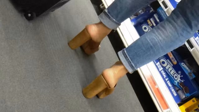 Gorgeous Arabian Feet In High Heels Mules