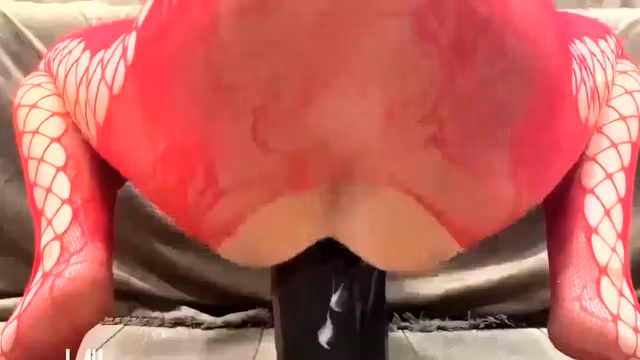 Hot Wife Fucks Enormous Triple Dildo