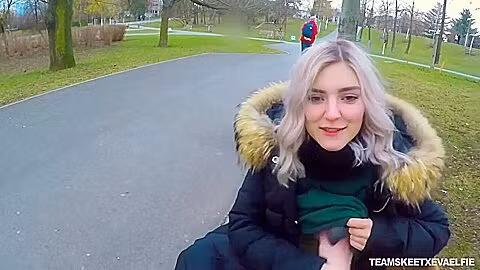 Adam Ocelot And I Gave A Fan Blowjob In Public