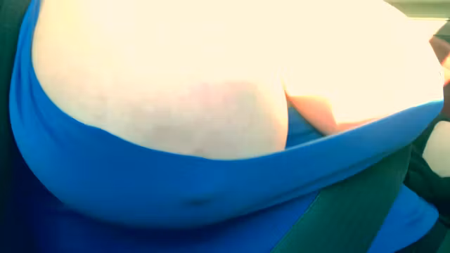 Huge tits downblouse in a ride share