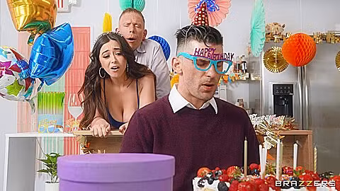 Chloe Surreal In Amazing Xxx Clip Big Tits Try To Watch For Show