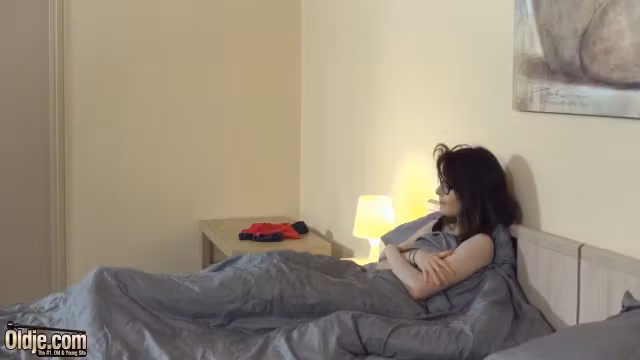 Motel Owner Fucks Ager Renting The Room And Cums In Her Mouth 10 Min With Sara Bell