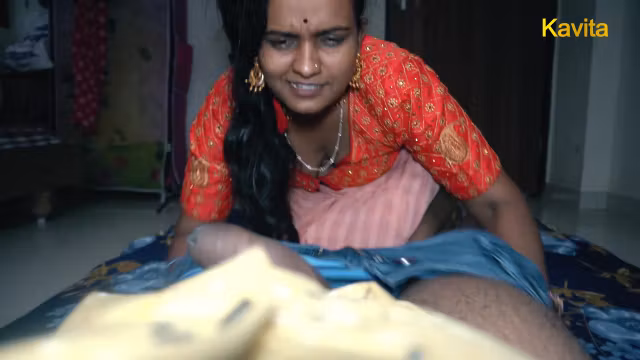 Desi Indian Kavita Close Up With Hairy Pussy In Saree
