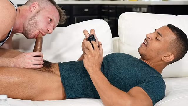 Brian Bonds and Zario Travezz Video - BlacksOnBoys