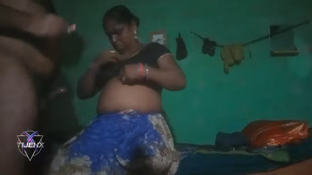 Big Ass Neighborhood Aunty Fucked & Pussy Licked