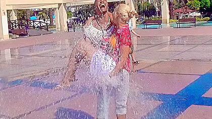 Wild vacation sex in Turkey: Day 5 - Amazing outdoor sex tape