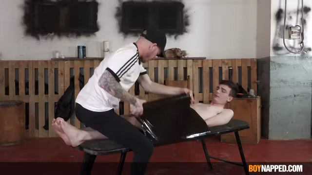 Making Use Of Twinky Myott - Part 1 - Myott Hunter & Sean Taylor