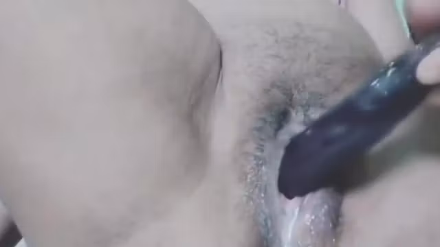 Indian Hot Bhabhi Fucked Her Pussy With Big Brinjal