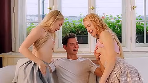 Bella Spark & Ivi Rein - Wet Angels