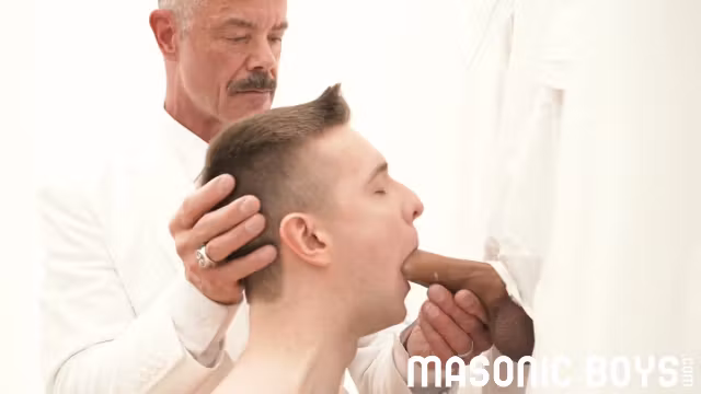MasonicBoys - Hung DILF Reece Scott barebacks cute cock-sucking twink