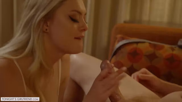 Amber Moore In Fucked By An Old Pilot