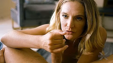 Mona Wales - The Cure