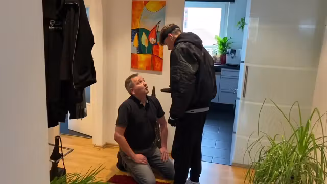Gangster smoking sneaker master