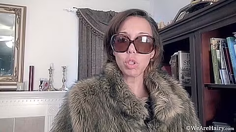 Sophie Moore Is Back From Tour And Having Fun With Sophie Moone