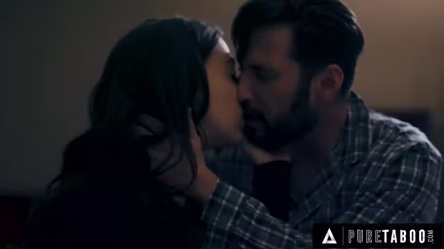 PURE TABOO Shocked Whitney Wright Discovers The Truth About Her Deranged Hookup s Girlfriend