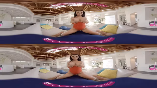 Jackie Wood In Big Tits Latine Tease And Masturbate