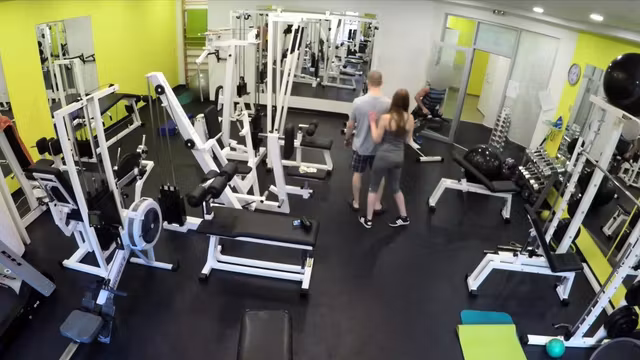 HUNT4K. I will train your girlfriend really hard!