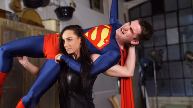 The Kryptonian - Super Girl