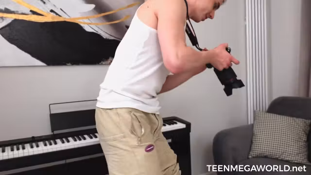 Sudden threesome fuck fest
