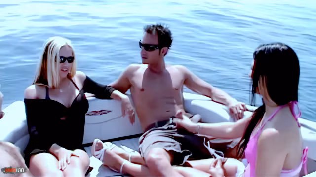 2 slut getting banged in a boat - MMM100