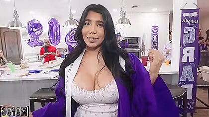 Diabella Eclair - Banging The Vale-dick-torian